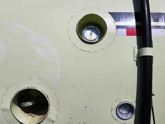 2004 Advance 51,400 L Super B-Train Insulated 406 Tank Trailer in Heavy Equipment in Delta/Surrey/Langley - Image 31
