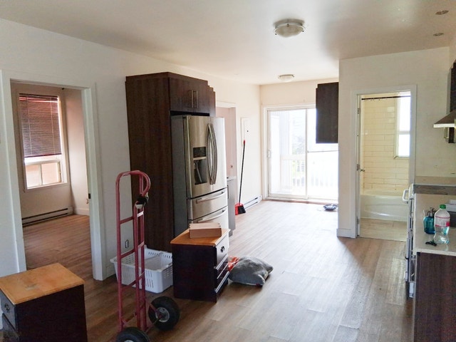 $695 - 5 1/2 -Prix ​​adapté pour de bons locataires — photo 3