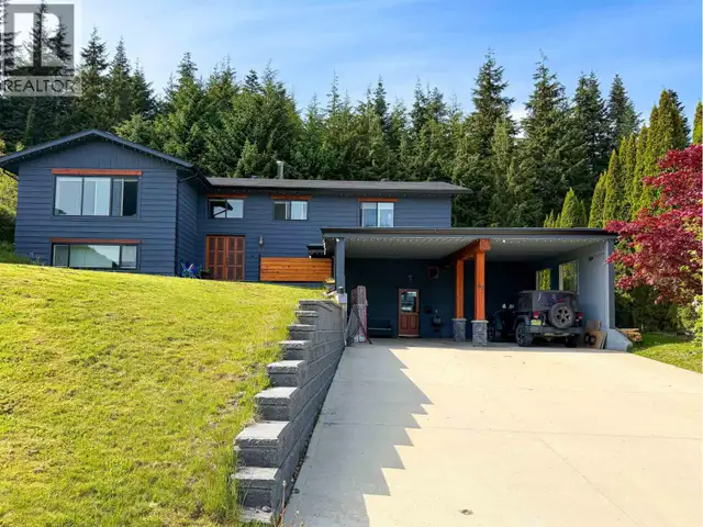 87 ANGLE STREET Kitimat, British Columbia in Houses for Sale in Kitimat - Image 3