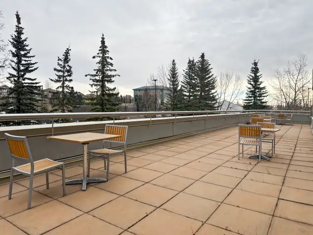 Office space for rent for 1 person in Crowfoot Centre Calgary in Commercial & Office Space for Rent in Calgary - Image 13