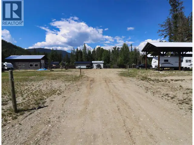 1701 Ireland Road Unit# 3 Seymour Arm, British Columbia in Land for Sale in Kamloops - Image 17