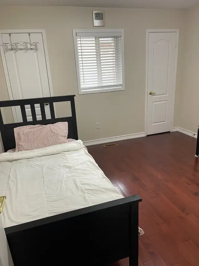 Room for Rent-Furnished Room