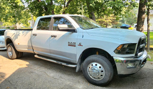 2013 Dodge Ram 3500 TRUCK