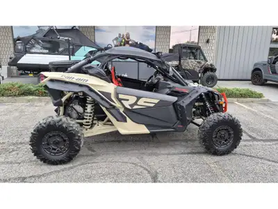 2021 Can-Am MAVERICK X3 XRS 2021 MAVERICK X3 XRS, 200HP. ONLY 295KM!!! COMES WITH AUDIO ROOF, 50 INC...