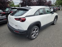 100% ÉLECTRIQUE * SIÈGES CHAUFFANTS * VOLANT CHAUFFANT * Venez vous inspirer de notre expérience GMC... (image 2)