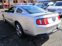 GT 5.0L V8. AUTOMATIC. FINISHED IN SILVER WITH BLACK LEATHER INTERIOR. ALLY WHEELS, A/C, SHAKER PREM... (image 2)