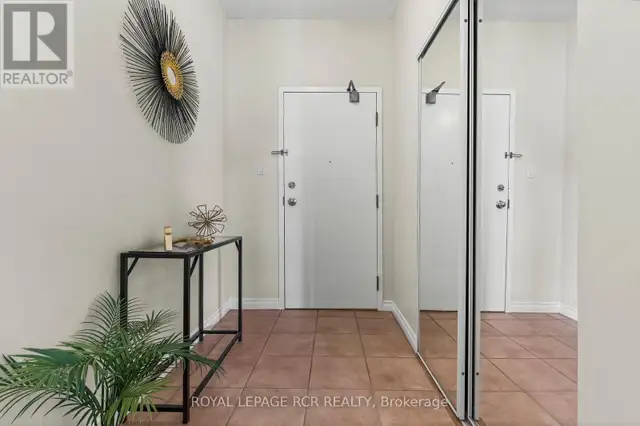 12 - 16 FOURTH STREET Orangeville, Ontario in Condos for Sale in Oakville / Halton Region - Image 10