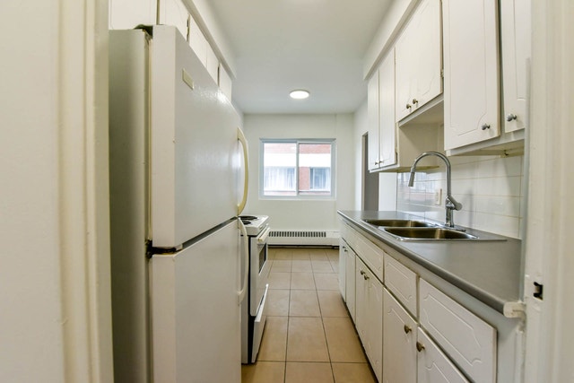 809 Bloomfield Avenue — photo 3