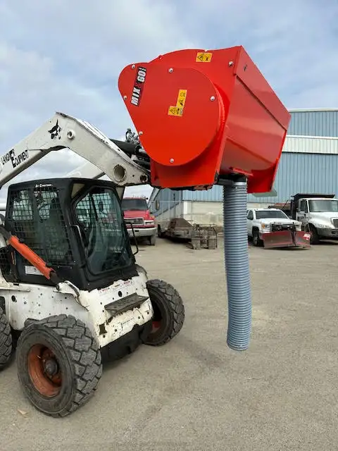 SALE - ETERRA SKID STEER CONCRETE MIXER - BOTTOM CHUTE! in Heavy Equipment in Calgary - Image 8
