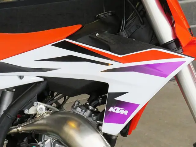 2024 KTM 125 SX in Dirt Bikes & Motocross in Cambridge - Image 16