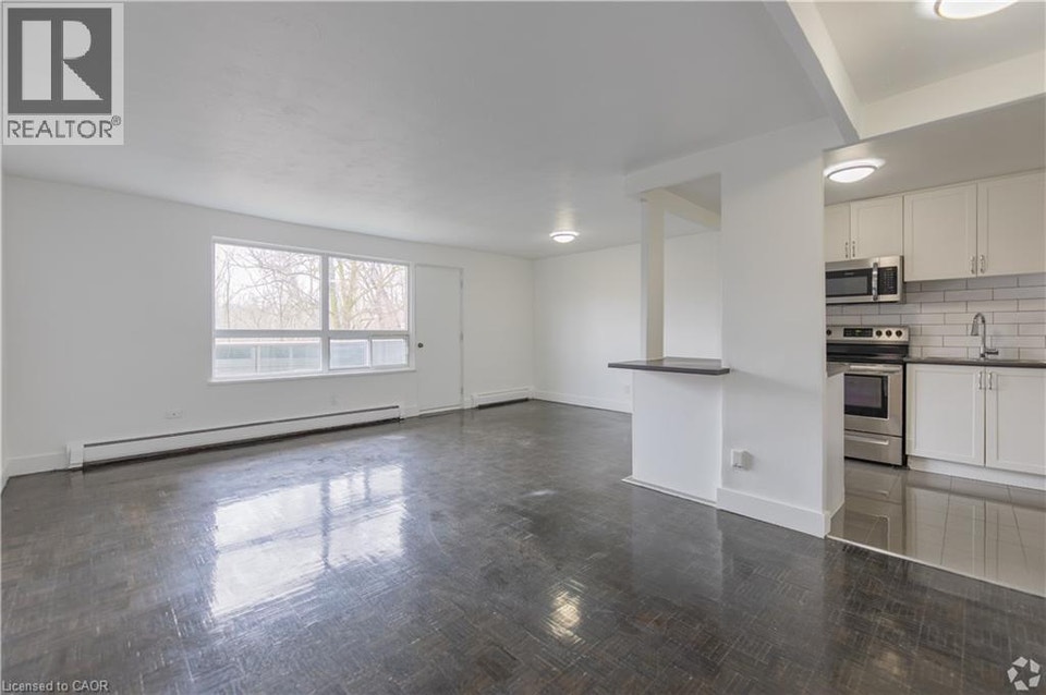 285 ERB Street W Unit# 707 Waterloo, Ontario 4