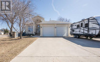 9101 Crystal Lake Drive Grande Prairie, Alberta