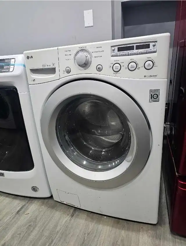 LG 27" white front load stackable washer can deliver in Washers & Dryers in Hamilton - Image 2