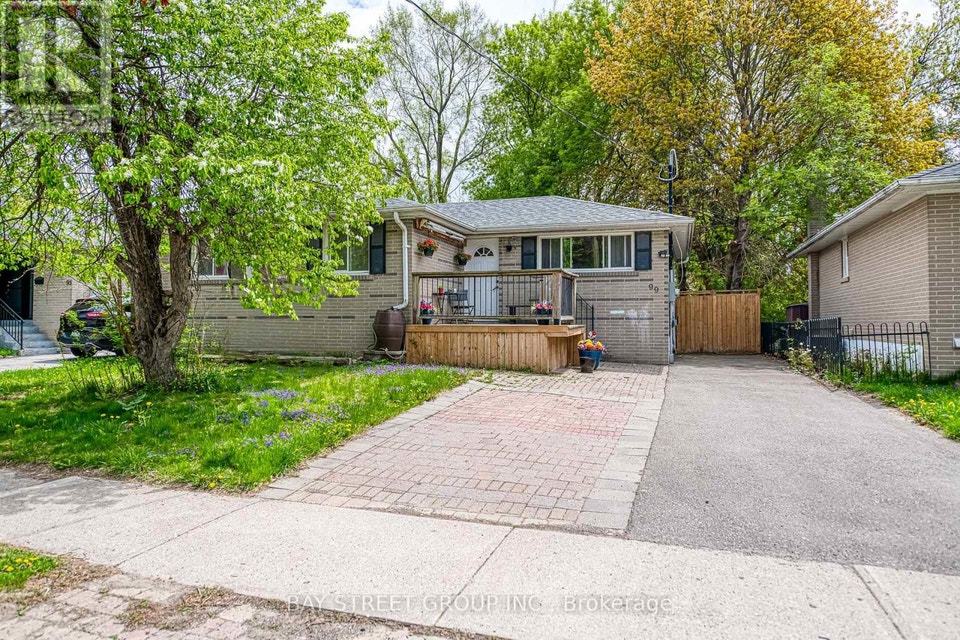 BSMT - 99 CHERRYWOOD DRIVE Newmarket (Bristol-London), Ontario 2