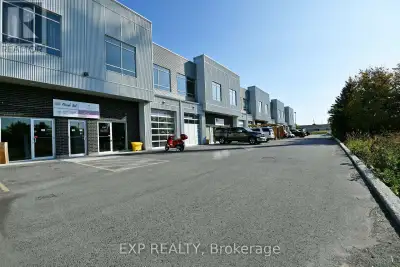 Exciting opportunity to own your own commercial condominium unit in the heart of Kanata. These condo...