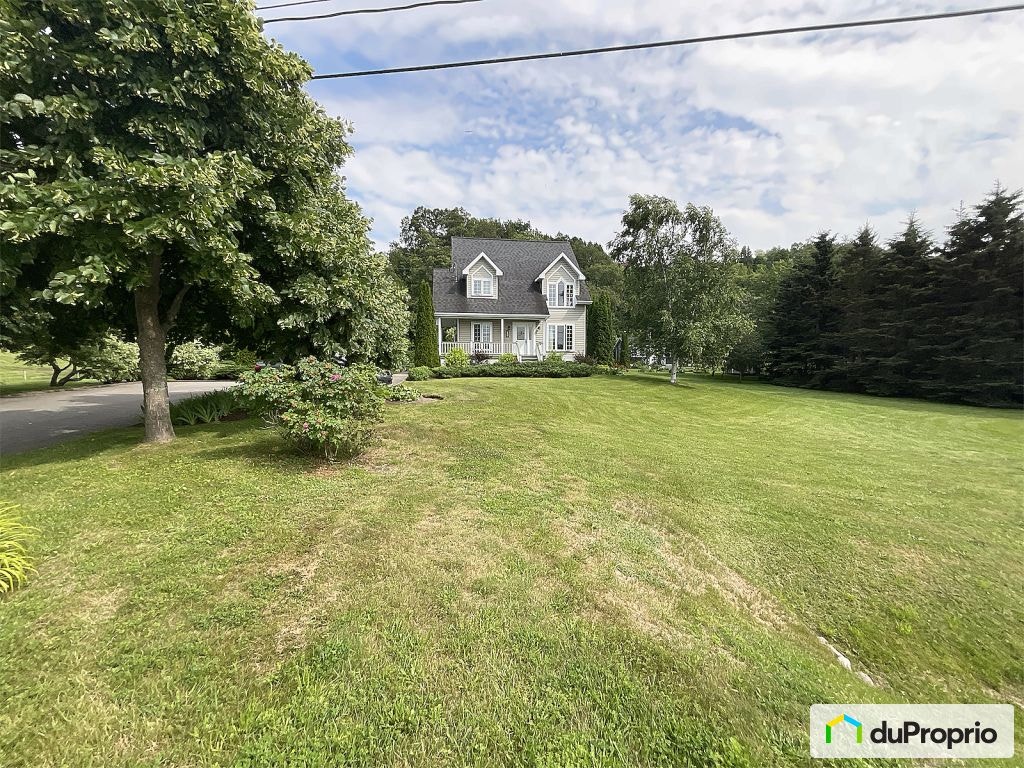 $698,000 - 2 Storey for sale in ND-Du-Portage — photo 1