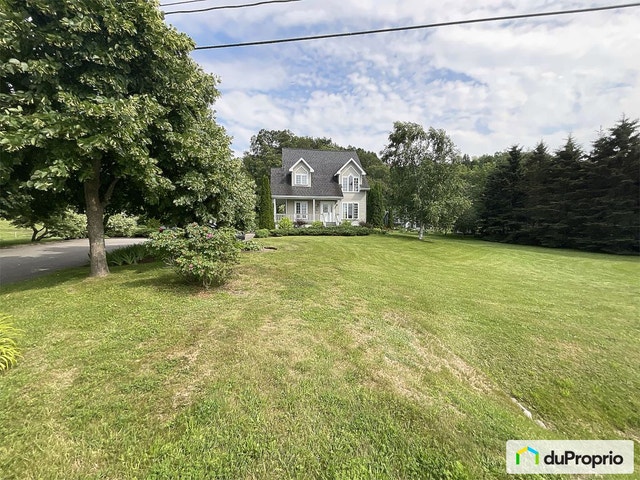 $698,000 - 2 Storey for sale in ND-Du-Portage — photo 1