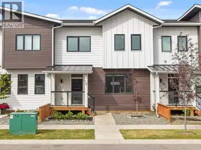 Welcome to this beautifully crafted Kodiak-built townhouse, where modern design meets everyday funct...