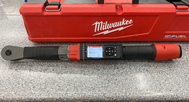 Milwaukee 2466-20 M12 1/2" Digital Torque Wrench in Power Tools in City of Toronto - Image 2