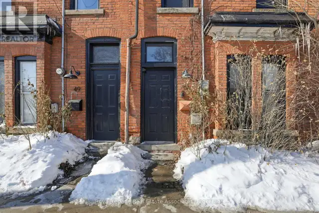 51 WELLINGTON STREET N Hamilton (Beasley), Ontario in Houses for Sale in Kitchener / Waterloo - Image 3