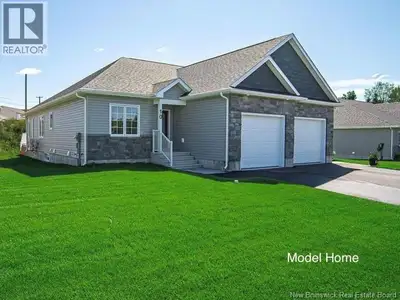 When Viewing This Property On Realtor.ca Please Click On The Multimedia or Virtual Tour Link For Mor...