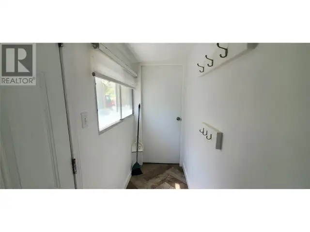 6176 SPARTAN Street Oliver, British Columbia in Houses for Sale in Penticton - Image 16