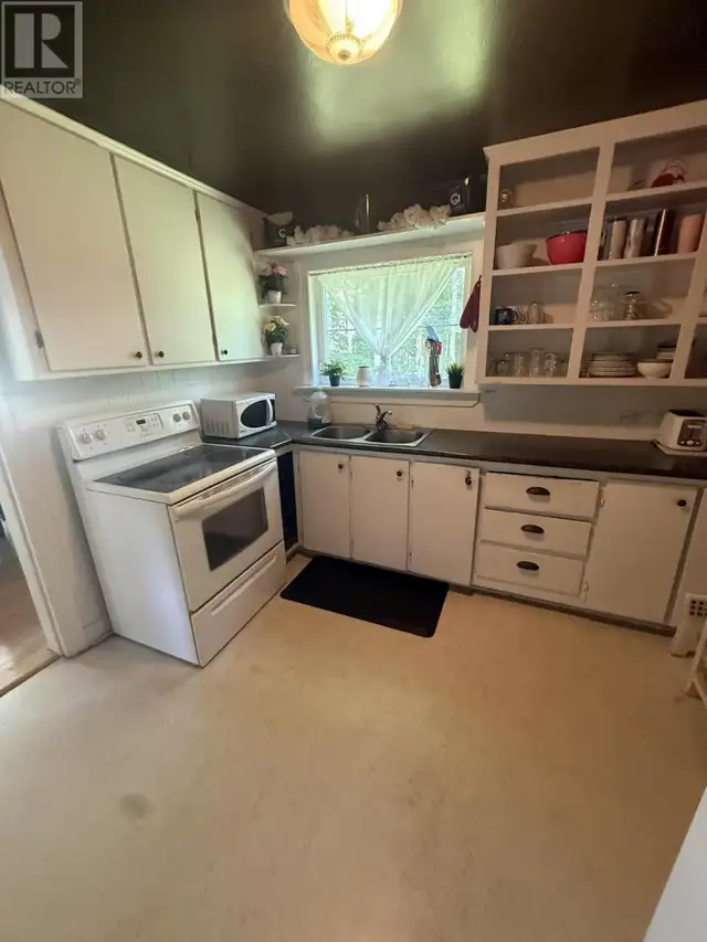 114 Hawthorne Street Antigonish, Nova Scotia in Houses for Sale in New Glasgow - Image 6