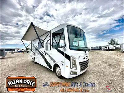Full Wall Slide, Exterior Kitchen, 8,000 lbs Trailer Hitch w/ 7-pin Round Connector, Auto Leveling J...