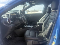 Meet the 2024 Chevrolet Trax Fwd 2rs, a smart, city-ready SUV that brings fresh style and everyday e... (image 5)