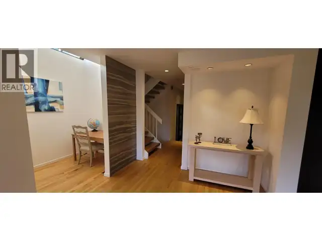 5344 CLIFFRIDGE AVENUE North Vancouver, British Columbia in Houses for Sale in North Shore - Image 10