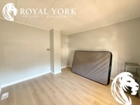 ** OPEN 24/7 - CALL: 437-561-9900 ** 4 Bedrooms, 1 Bathroom, Near Parks, Public Transportation, Bus... (image 7)