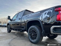 Alaskan Snow Plow Special Edition, Z71 Off-Road Package, Lane Departure Warning, Cruise Control, Rem... (image 9)