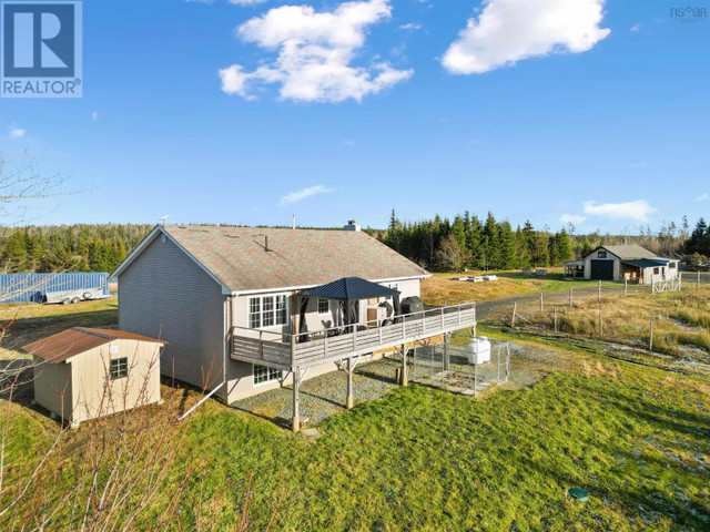 595 Dufferin Mines Road Port Dufferin, Nova Scotia in Houses for Sale in Truro - Image 4