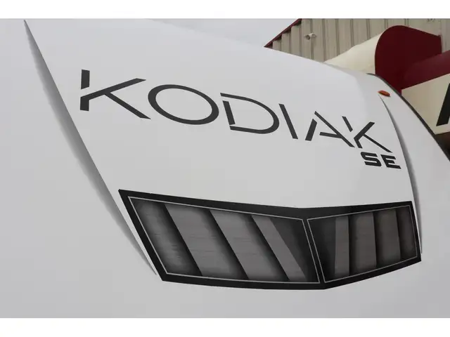 2022 Dutchmen Kodiak SE 28SBH 33FT LIGHT WT, BUNK ROOM/GREAT LAY in Cars & Trucks in Winnipeg - Image 4