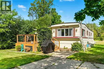 Welcome to 7 Sunvalley! your charming year-round 2-bedroom, 1-bathroom park model mobile home in the...