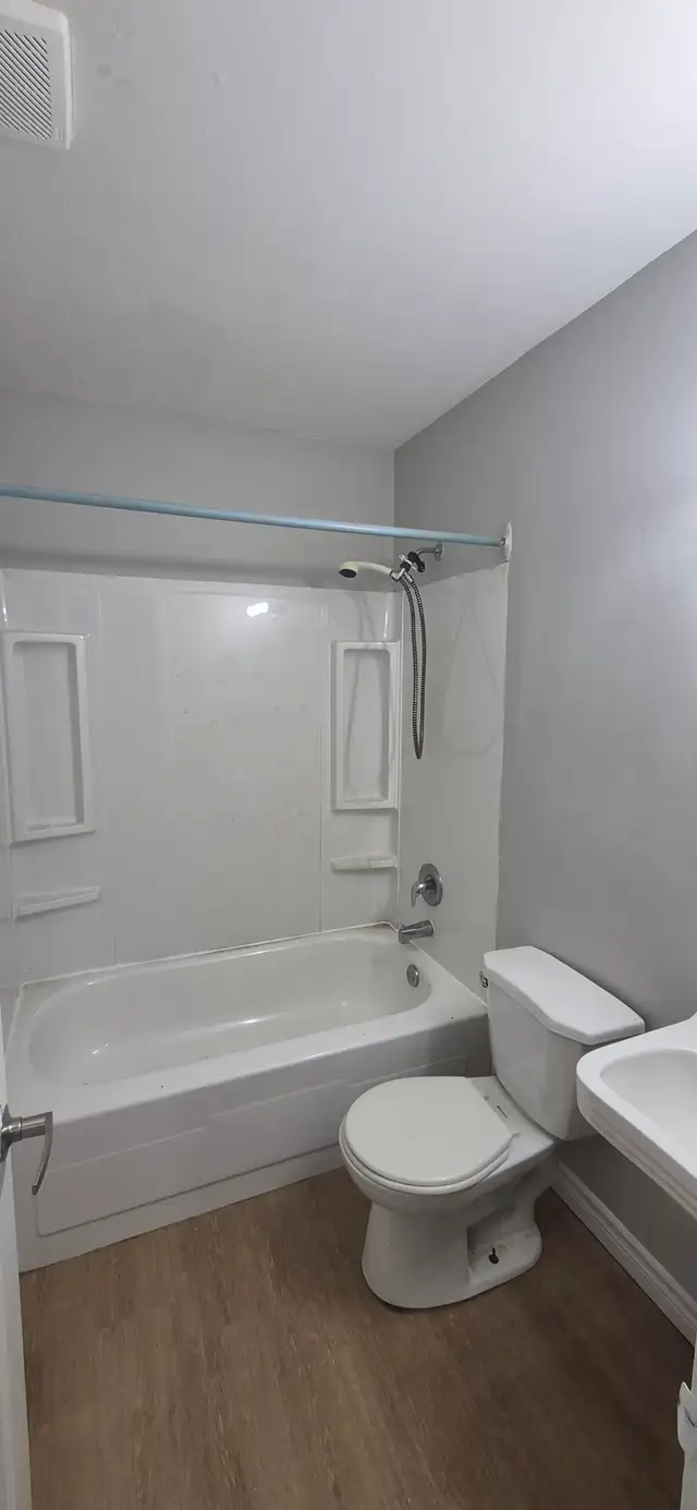 162 Charlotte St West #12 in Long Term Rentals in Saint John - Image 3