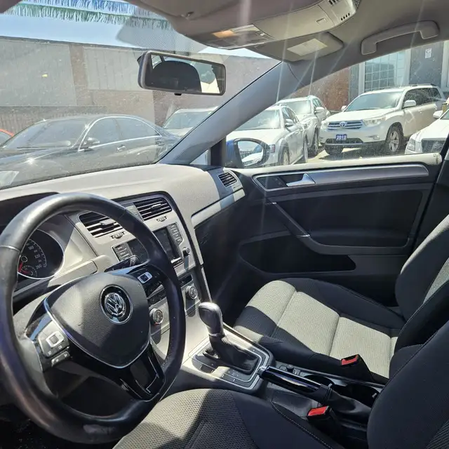 2016 Volkswagen Golf TSI SE in Cars & Trucks in St. Catharines - Image 6