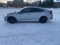 2017 Honda Civic LX, Economical yet powerful, Remote Start, Heated Seats, Blue Tooth, Back Up Camera... (image 9)