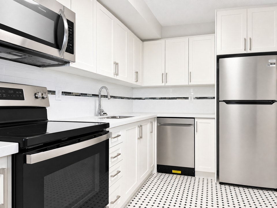 Scarborough 2 Bedrooms Apartment for Rent - 3895 Lawrence Avenue 3