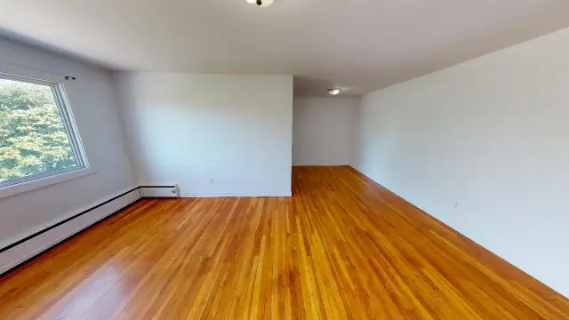 BRIGHT & SPACIOUS TWO BEDROOM APARTMENT IN WEST END HALIFAX!!! in Long Term Rentals in City of Halifax - Image 4
