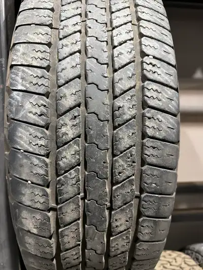 One USED P265/65R18 112T M S Goodyear Wrangler SR-A In good condition 8/32 tread remaining. No plugs...