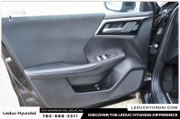 2023 Mitsubishi Outlander PHEV ES Experience the Mitsubishi Outlander PHEV ES with only 41088 km on... (image 9)