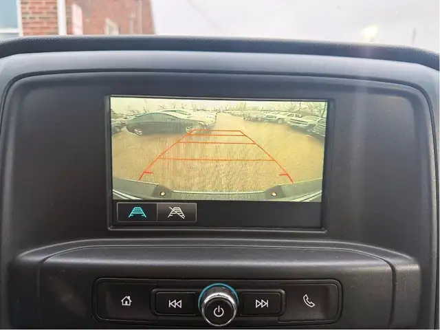 2018 Chevrolet Silverado 1500 | Clean CARFAX | Lifted in Cars & Trucks in London - Image 19