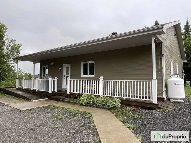 $574,900 - Bungalow for sale in Jonquière (Lac-Kénogami) — photo 2