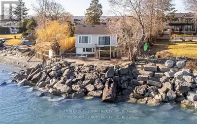18 1/2 LAKESHORE DRIVE Hamilton (Stoney Creek), Ontario