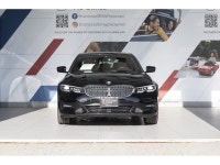 Premium Audio, Sunroof, Heated Seats, Apple CarPlay, Navigation, Blind Spot Detection, Lane Departur... (image 2)