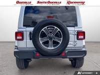 4WD / 4X4, Clean Carfax No Reported Accidents, GPS, Navi, Navigation, Android Auto / Apple CarPlay,... (image 4)