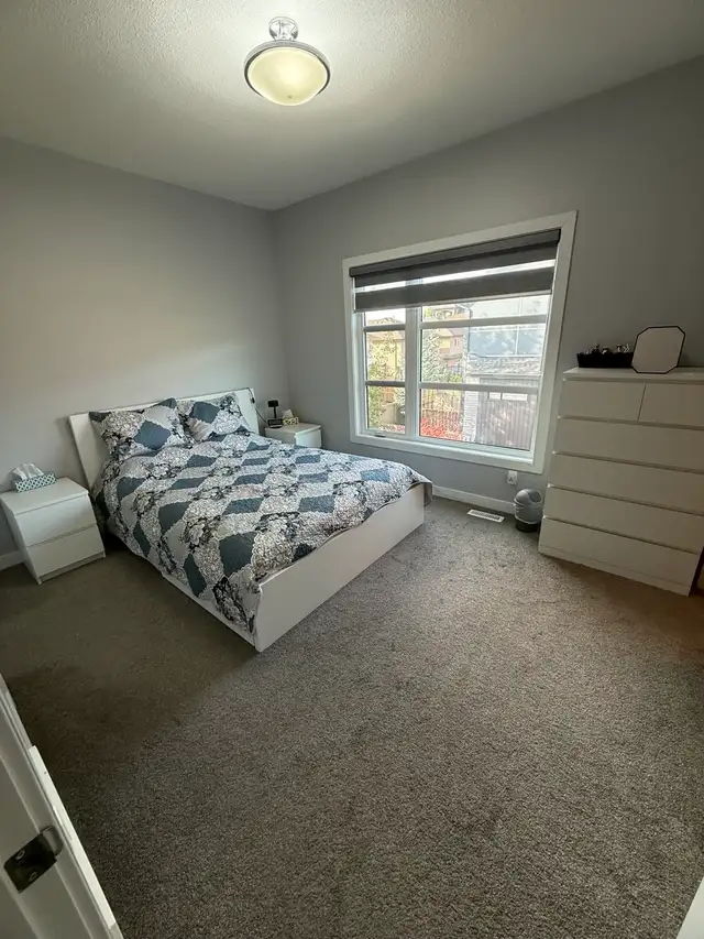 Beautiful & Spacious 3-Bed, 2.5-Bath Townhouse for Rent in Long Term Rentals in Edmonton - Image 15
