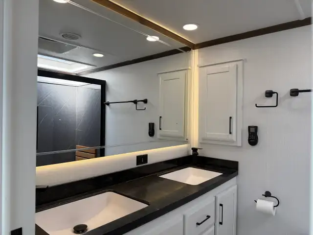 2024 Forest River RIVERSTONE 421 FK in Travel Trailers & Campers in St. Albert - Image 47