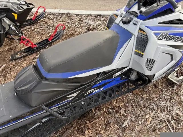 2022 Yamaha Mountain Max 800 LE 154 ES in Snowmobiles in Saskatoon - Image 7